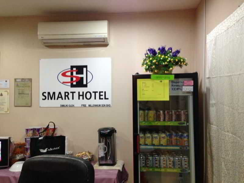 Smart Hotel Reko Sentral Каджанг Екстер'єр фото